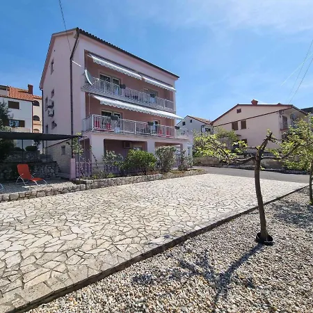 Apartamento In 44146