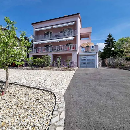 Apartamento In 44146 Crikvenica