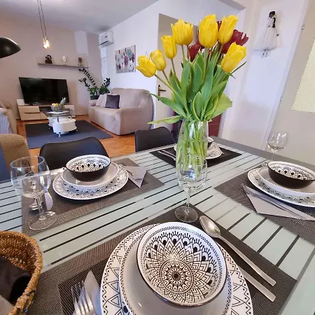 Apartamento In 44146